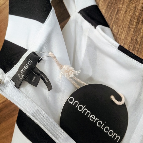 NWT Women's cropped gaucho romper - Picture 4 of 5